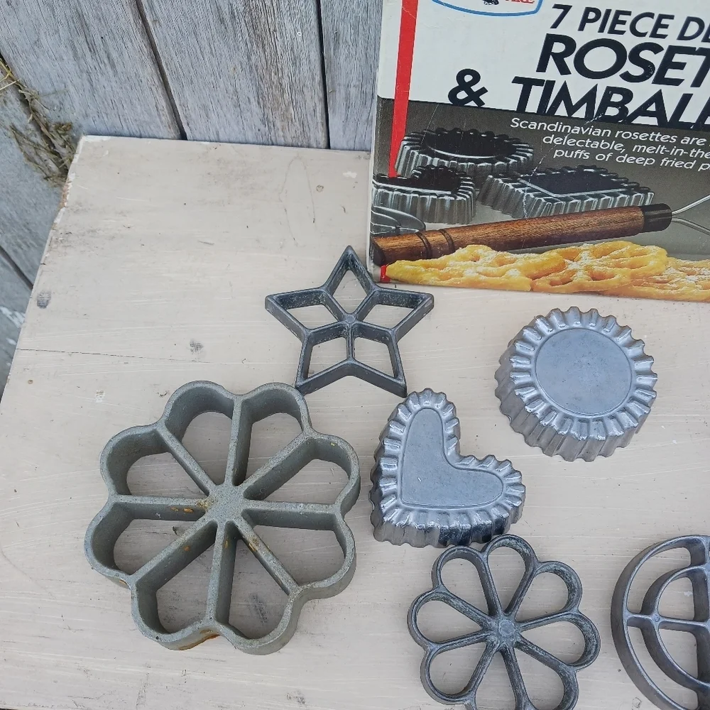 Nordic‎ Ware VTG 7 PC Deluxe Rosette & Timbale Set Scandinavian Puff Pastry